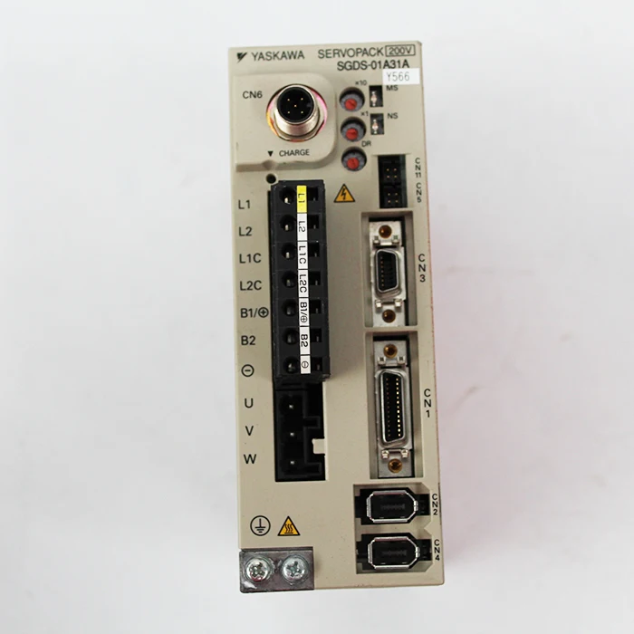 Yaskawa SGDS-01A31AY566 Servopack 100V 0190-19534 б/у в хорошем состоянии