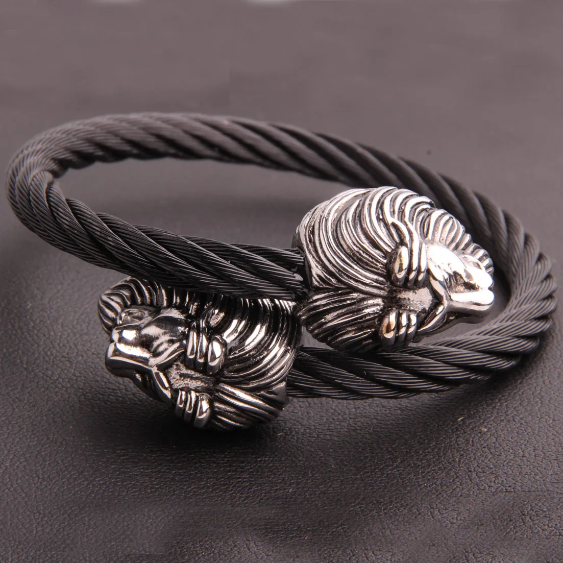 Unique Elastic Adjustable Gold Tone Lion Head Cuff Bangle in Black Stainless Steel Twisted Cable Bracelet for Men Jewelry