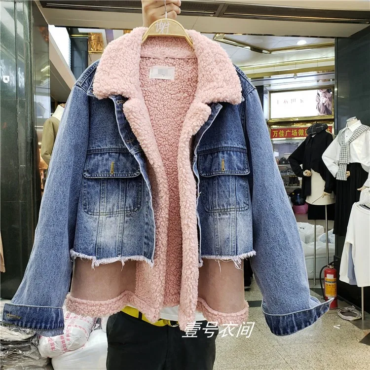

Denim Fur Jacket Women Autumn Winter Warm Short Jacket Overcoat Girls Lady Imitation Lamb Hair Patch Denim Coat Cotton Padded
