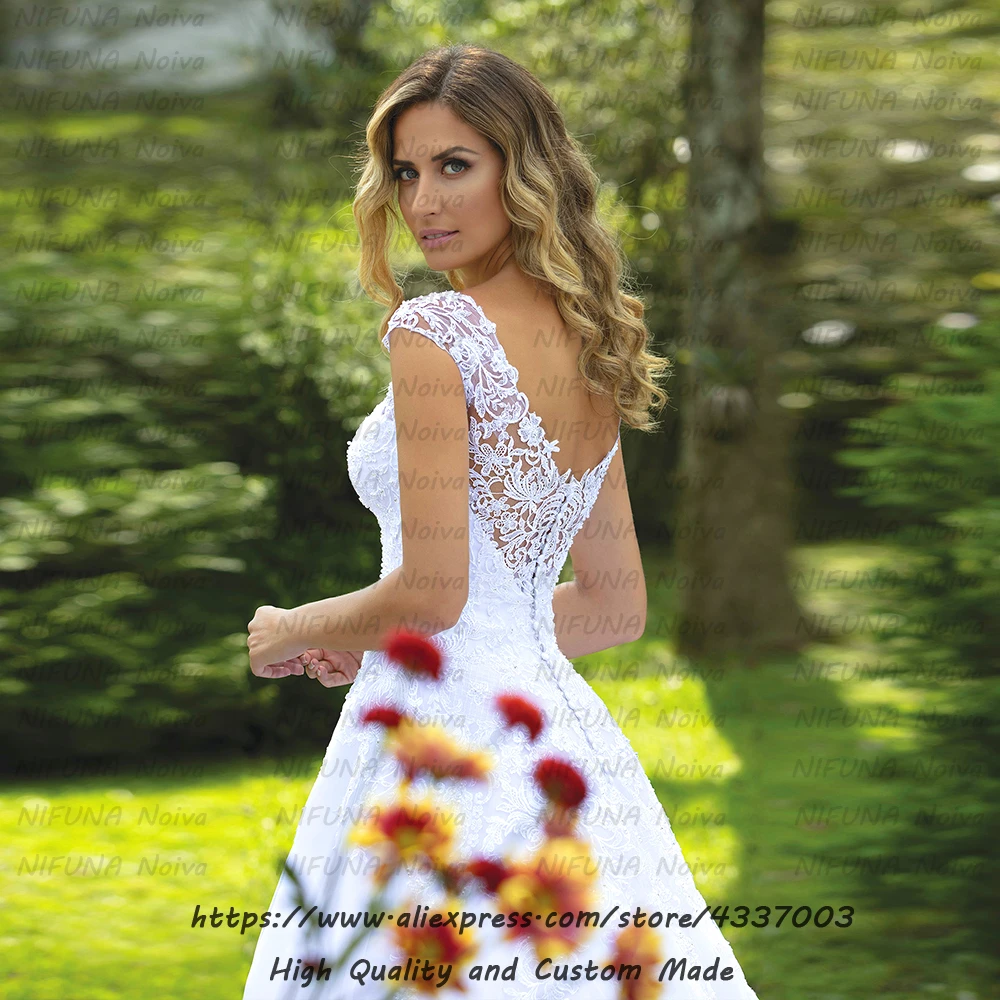Vestido Noiva/платье с v-образным вырезом и открытой спиной; роскошное кружевное свадебное платье с жемчугом; коллекция года; платье для невесты; Bruidsjurken Casamento