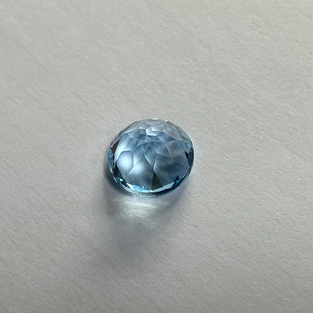 Round shape brilliant cut 8mm 2.3 carats natural sky blue topaz gemstone for jewelry making
