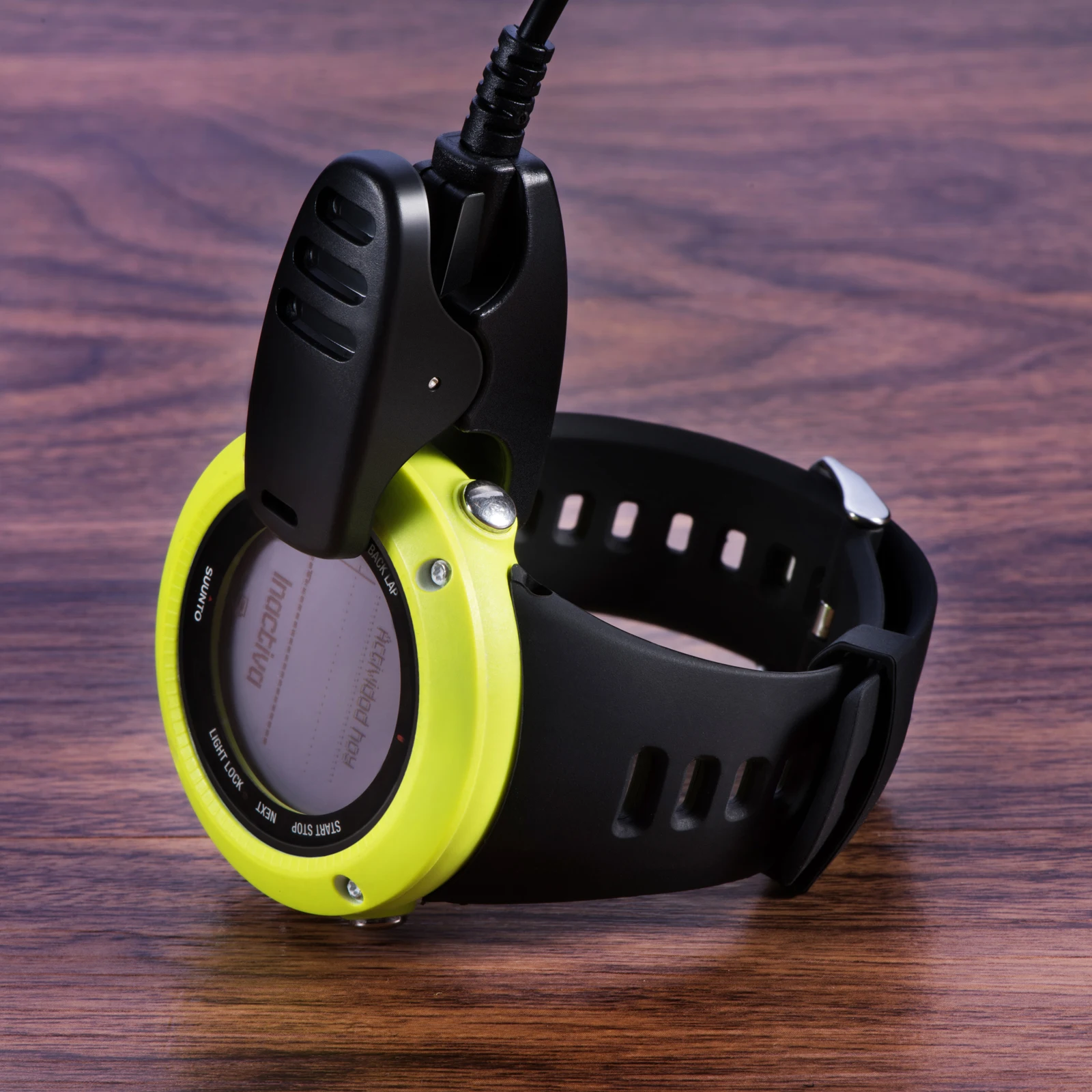 Зарядный кабель для Suunto5/Suunto3 фитнес/Спартанский тренажер/АМБИТ 23/Траверс/Кайлаш длина 1 м с функцией передачи данных