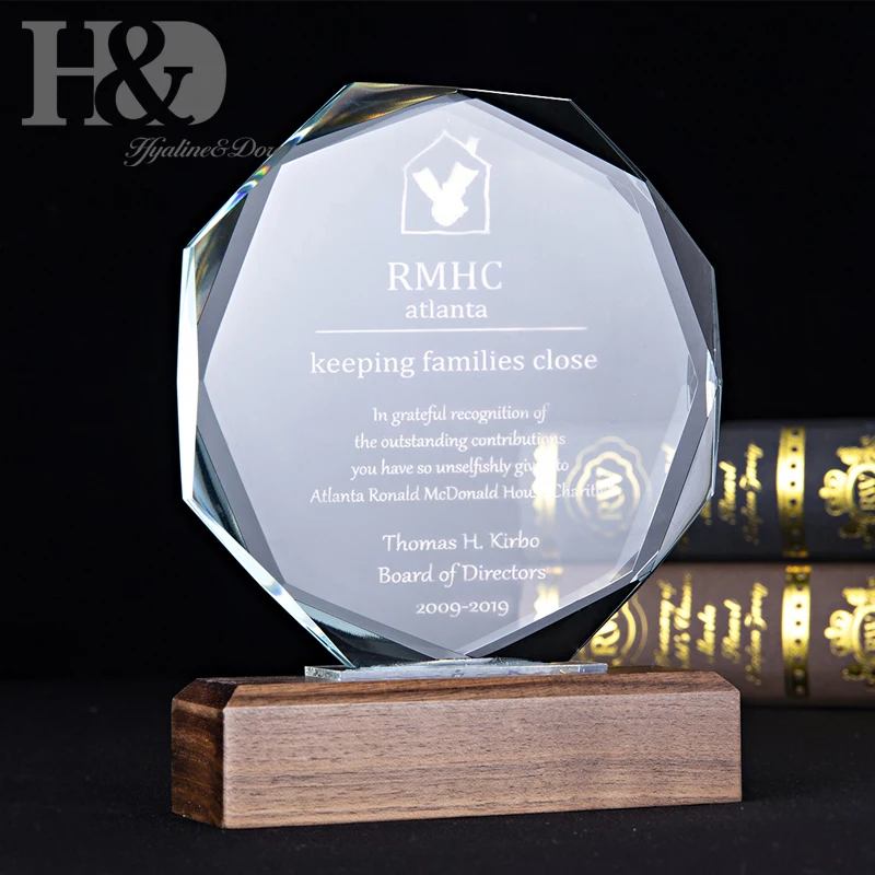 H&ampD Personalized Crystal Octagon Trophy Laser Engraved Meeting Graduation Souvenir Sport Sales Winner Honor Awards Paperweight | Дом и сад