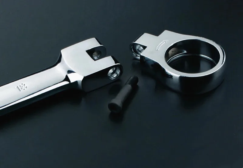 Clé Mixte à Cliquet Métrique 17 Mm Stanley 4-89-942 En Acier Double Extremite Illet 12 Pans L 200 Mm~3253564899420 01c