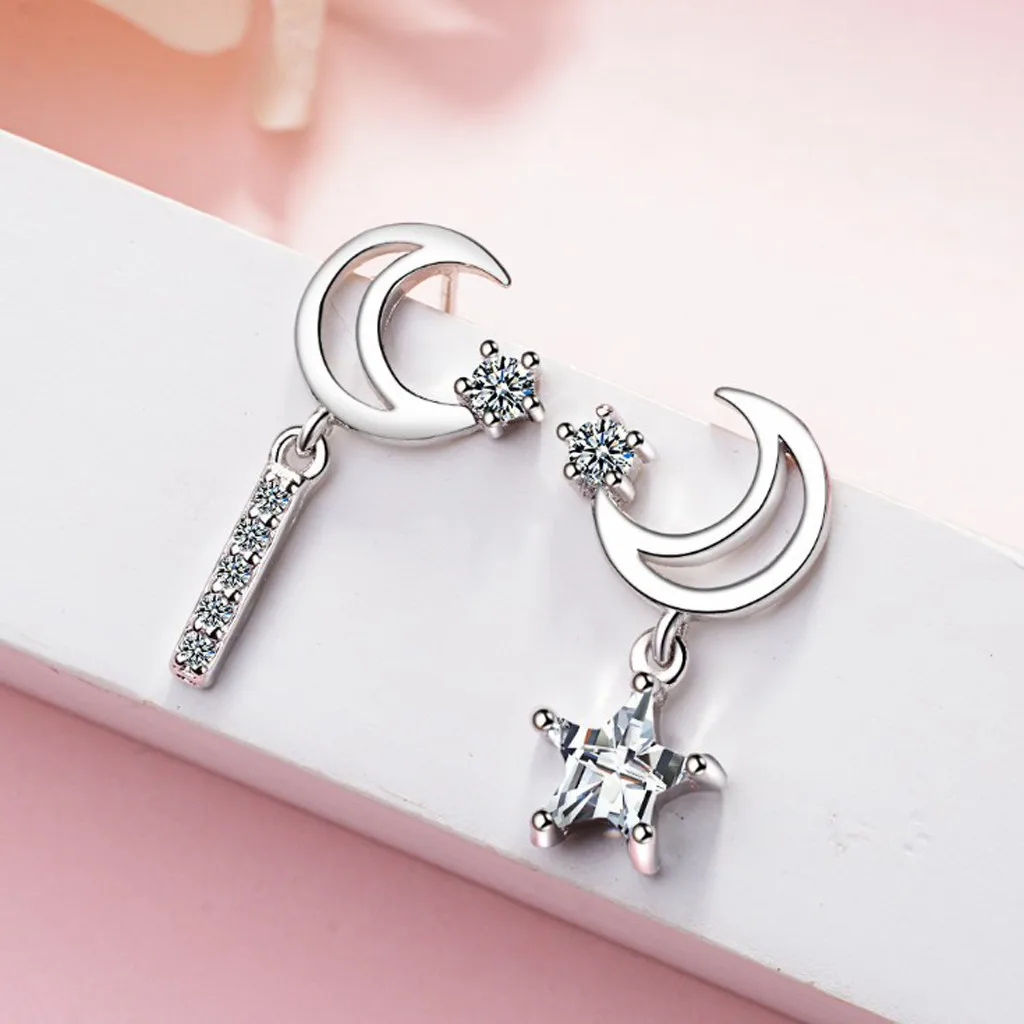 

Simple Metallic Outer Ring Irregular Shape Love Acrylic Earrings Ladies Jewelry