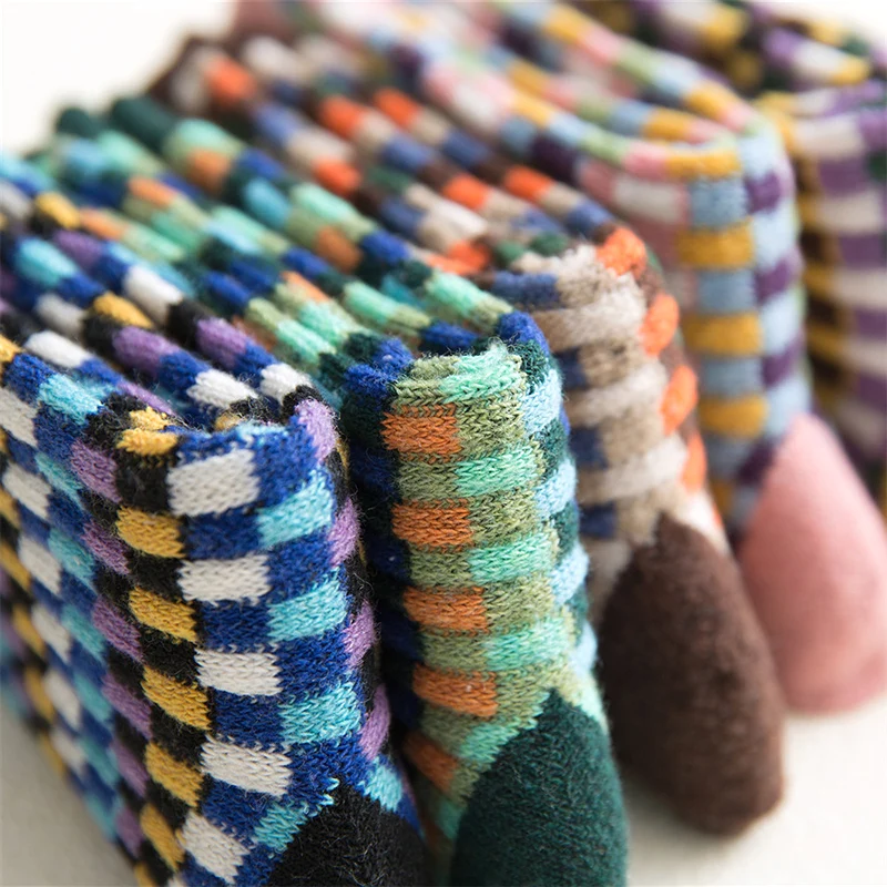 Осенне-зимние женские шерстяные носки, плотные теплые маленькие квадратные термоноски, махровые носки в стиле ретро, зимние носки, модные домашние носки-Тапочки
