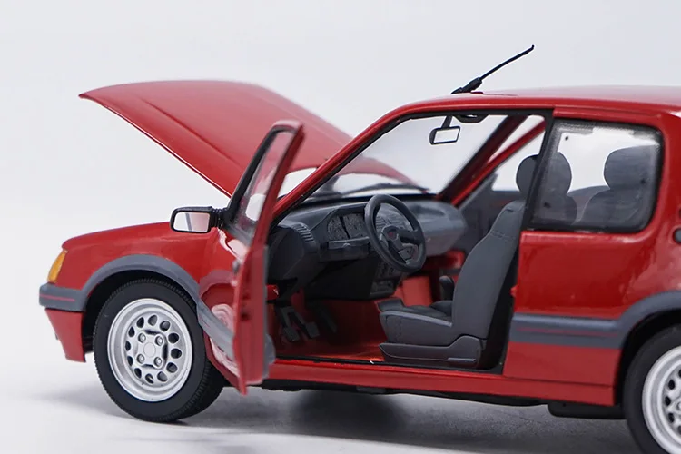 1:18 1991 PEUGEOT 205 GTI литая под давлением Модель автомобиля игрушки Металлическая Модель автомобиля оригинальная коробка