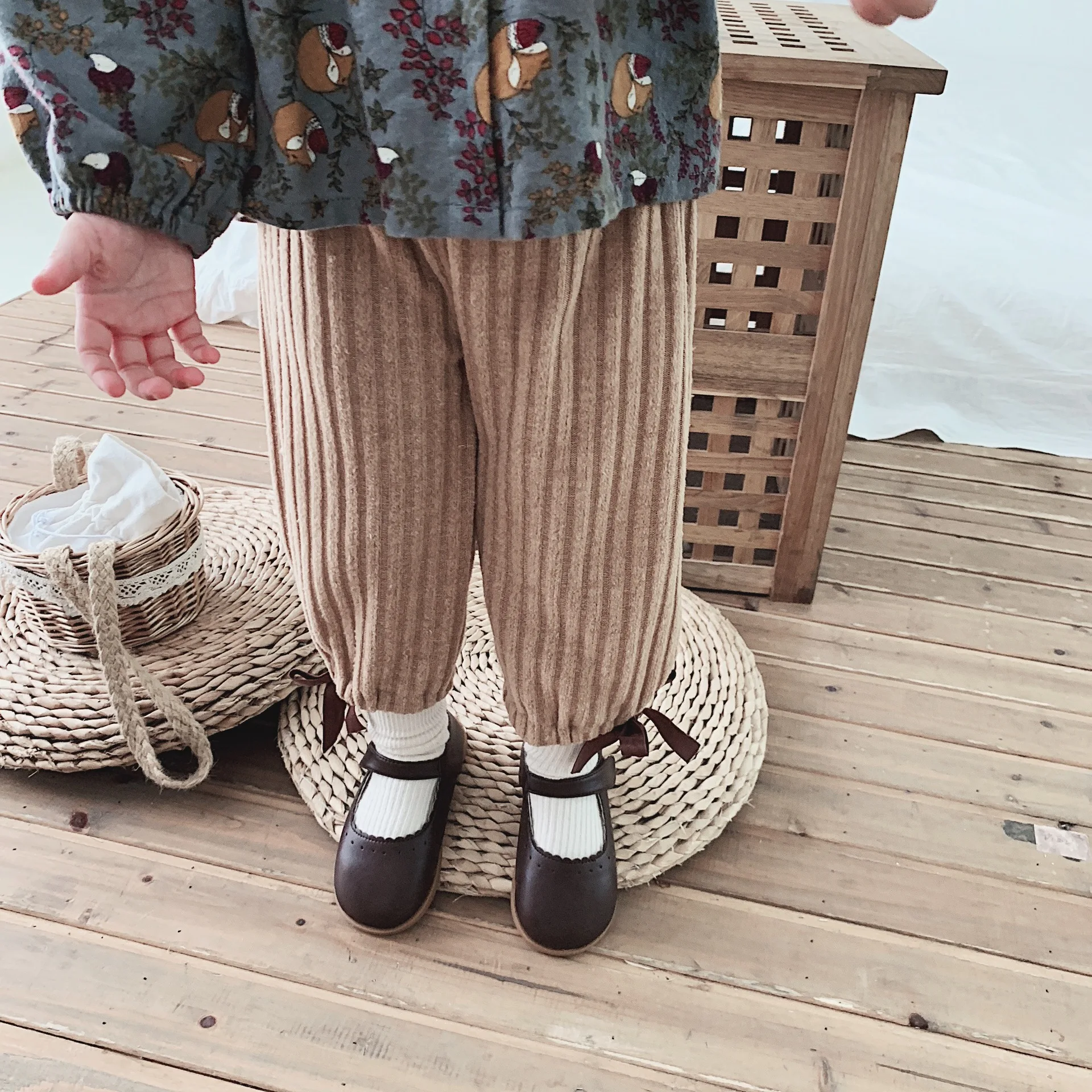 Осень г. Модные широкие штаны из чистого хлопка с бантом для маленьких девочек милые детские мягкие повседневные брюки От 0 до 5 лет