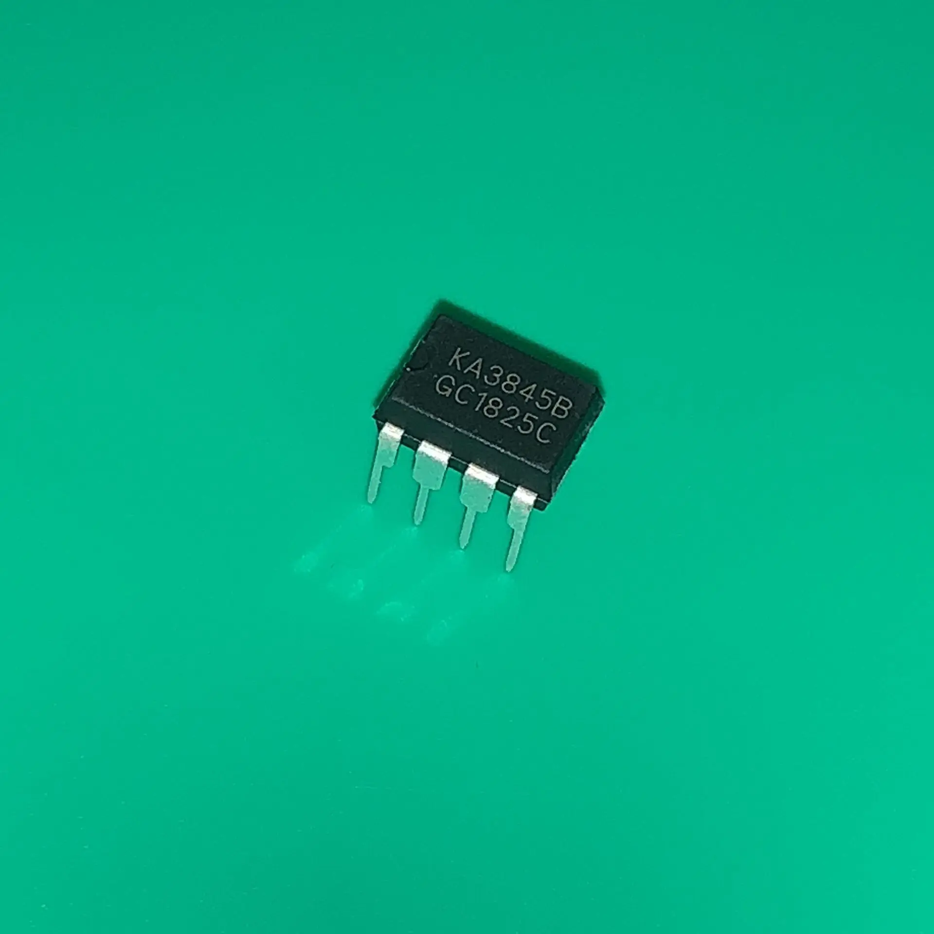 5 шт./лот KA3845B KA3845 3845 DIP-8 IC REG CTRLR 8DIP | Лампы и освещение