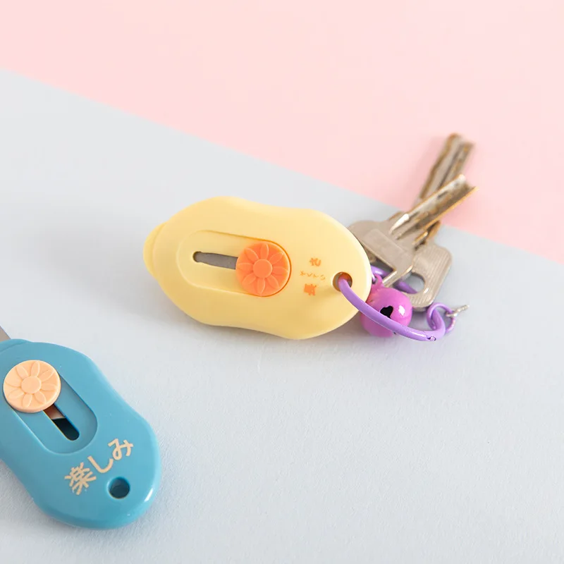 4 шт./лот Kawaii Мини Портативный Универсальный нож милый мультфильм DIY ручная резка ножницы креативный мультфильм резка канцелярские принадлежности
