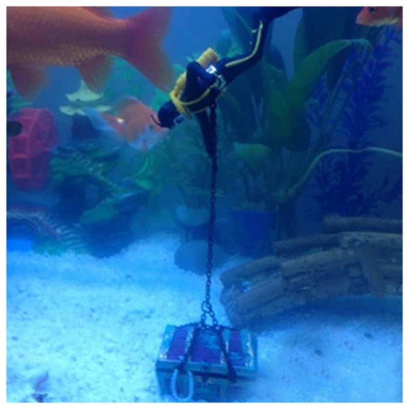 treasure Treasure hunter Diver Decoration for Aquarium Fish Tank
