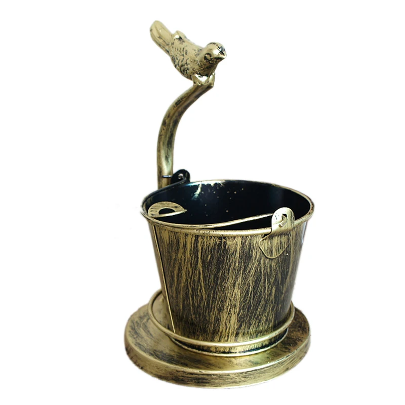 Creative Wrought Iron Ashtray Home Retro Metal Ashtray Bar Water-Tap Deer Bird Shape Home Decor