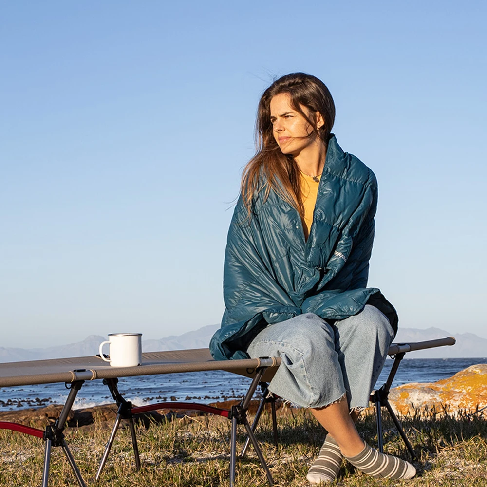 

Naturehike Multifunctional Goose Down Shawl Blanket Quilt Outdoor Camping Travel Ultralight Portable Splicing Waterproof Blanket