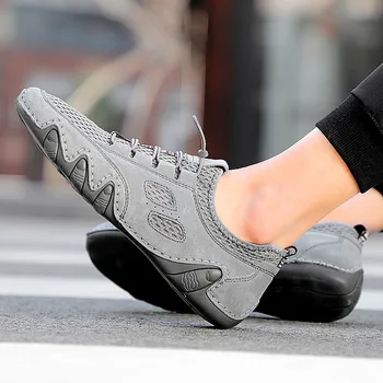 

Men's Casual Shoes Light Suede Leather Sneakers 2020 New Classic Mens Running shoes Comfort Outdoor Octopus net shoes peas shoes