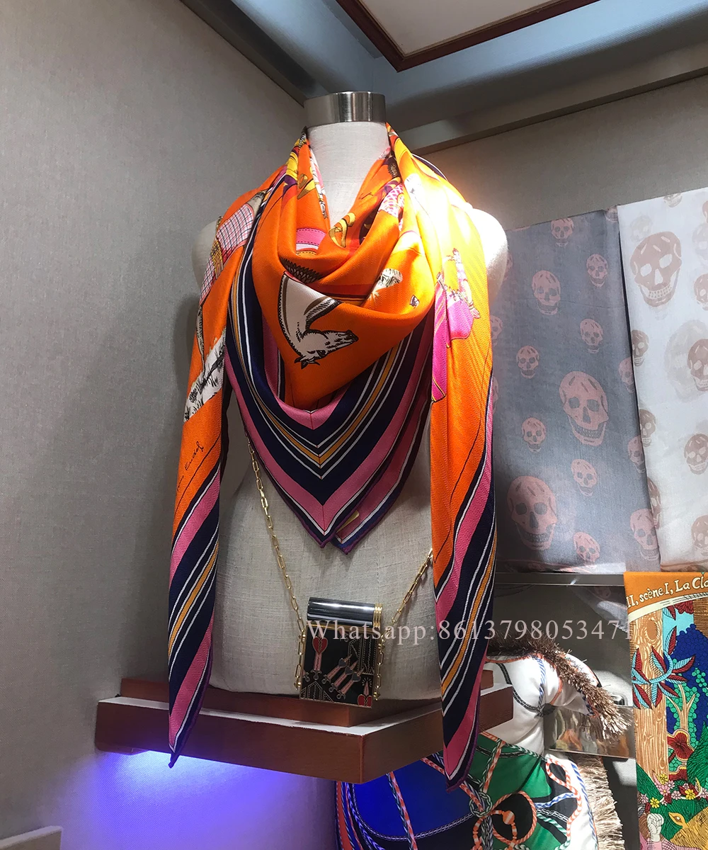 

2019 new arrival women's fashion silk scarf women's square scarves silk shawl