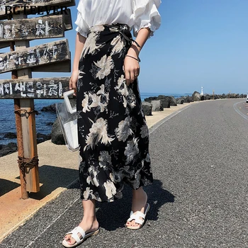 

BGTEEVER Spring Summer Chiffon Floral Print Skirts for Women 2020 One Piece Midi Beach Party Female A-line Skirts with Lining