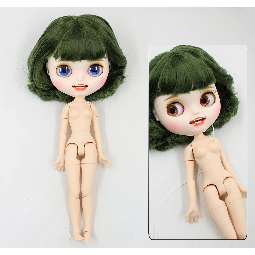Neo Blythe Doll with Green Hair, White Skin, Matte Smiling Face & Custom Jointed Body 1