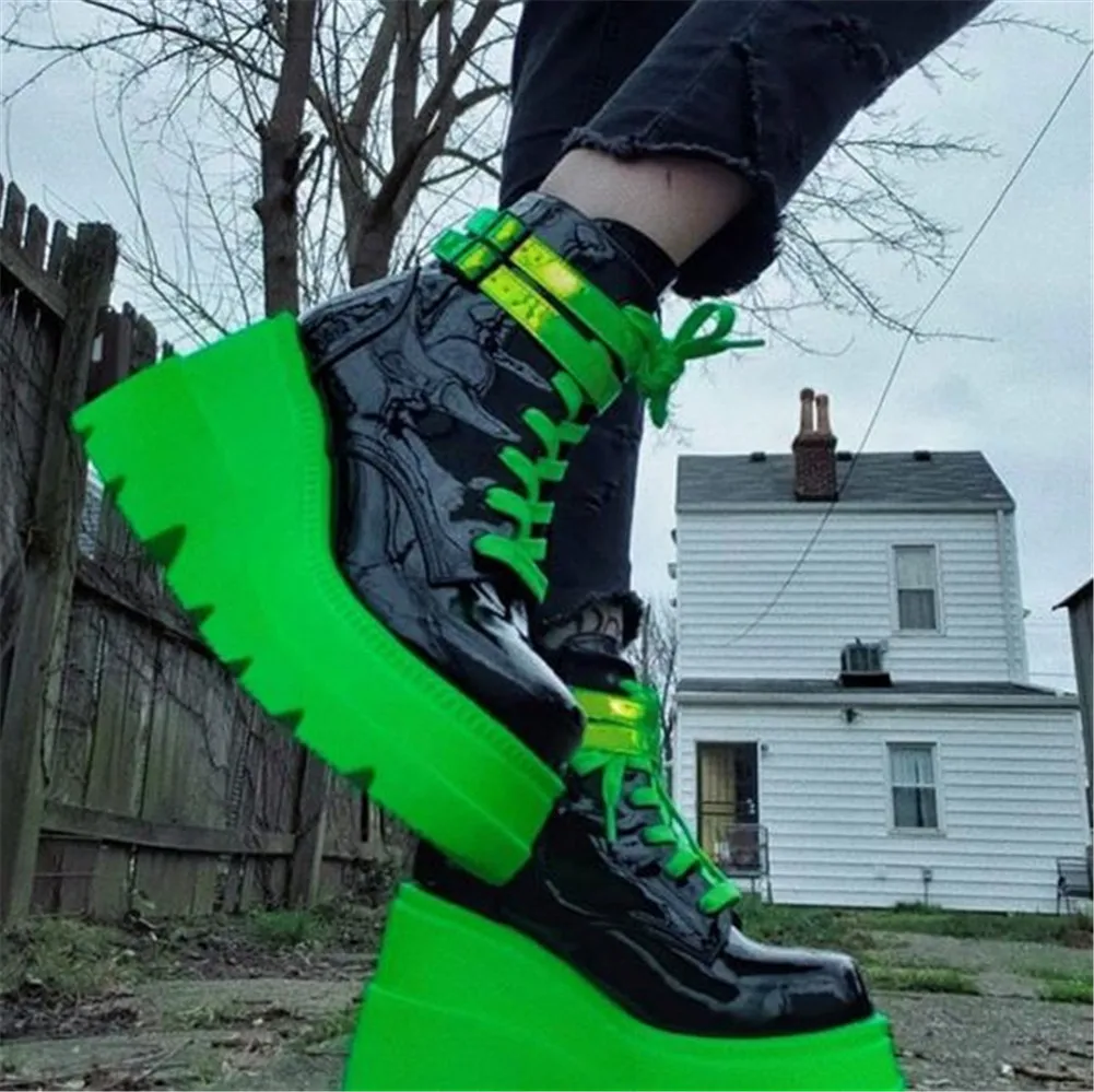 Big Sizes 43 Gothic Green Platform