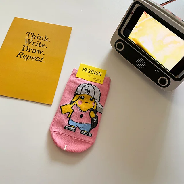 Cute Pokemon Pikachu Figure Cotton Socks Pokemon Squirtle Charmander Bulbasaur Anime Cosplay Men Women Ankle Cotton Socks Fluorescent Yellow