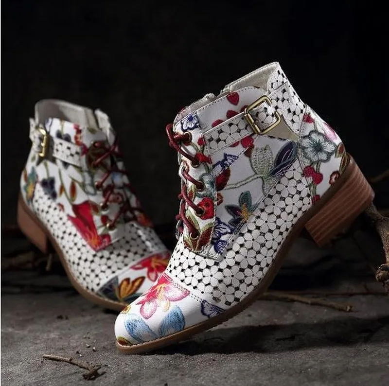

ARSMUNDI 2019 New Ankle boots women Fashion Beautiful Flower pattern female boots for women Wear-resistant Zipper shoes M912