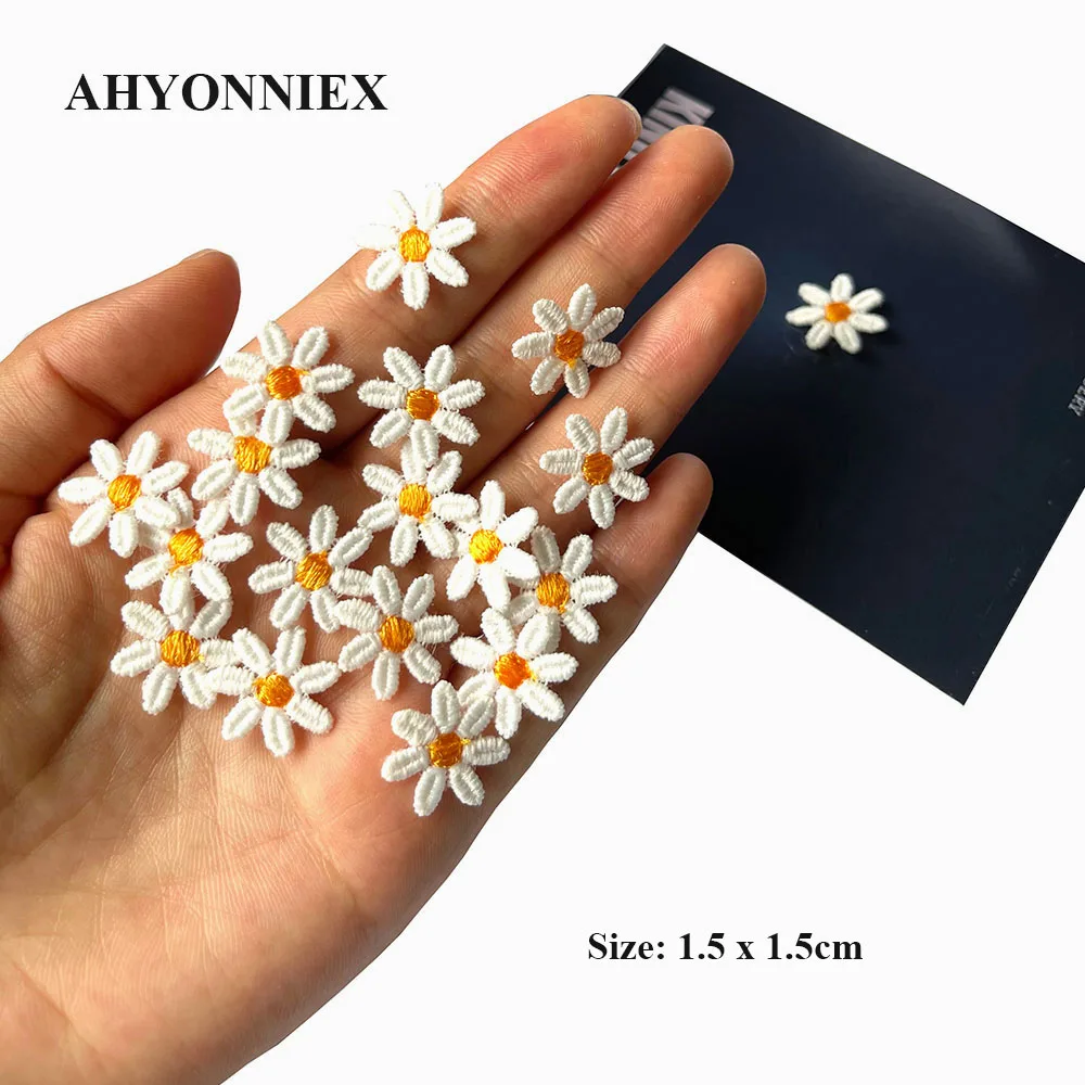 20pcs, 50pcs 미니 데이지 꽃 패치 의류에 대 한 패치에 수 놓은 바느질 Applique DIY 헤어 클립 스티커 옷에