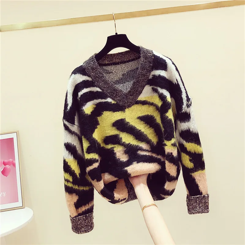 Женская мода v-образный вырез мохер свитер осень зима новые леопардовые винтажные свитера женский ленивый ветер вязаный пуловер куртки