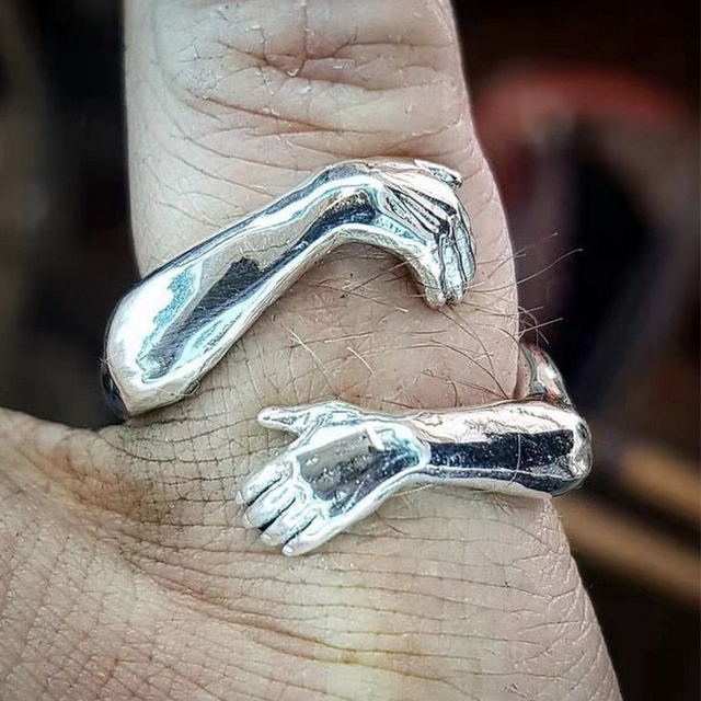 Romantic Love Hug Carved Hand Rings Creative Love Forever Opening Finger Adjustable Hand Ring For Women Men Fashion Jewelry