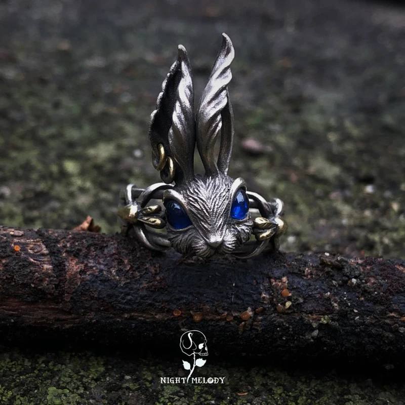 Fantasy Fairy Tale Blue Eyes Bunny Ring Carino Grandi Orecchie Coniglio Anello Da Donna Retro Colore Argento Anello Da Uomo Regalo Di Gioielli Di Moda