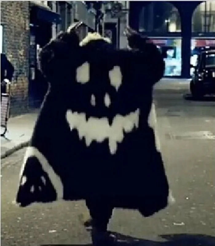 

G-DRAGON Celebrity Style Imitation Fur Overcoat Demon Grimace Trench Coat GD X-long Thick Trend Coat Purchasing Agents