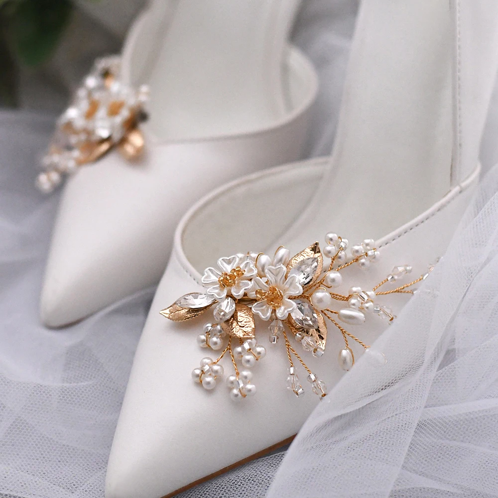 1pairs Shiny Decorative Clips for DIY Shoes Ladies Wedding Shoes High Heel Charm Buckle Women Bride Shoe Decoration Rhinestone brand mb sexy pumps women shoes high heel 10cm spring clear rhinestone heels square buckle satin womens wedding shoes 35 42