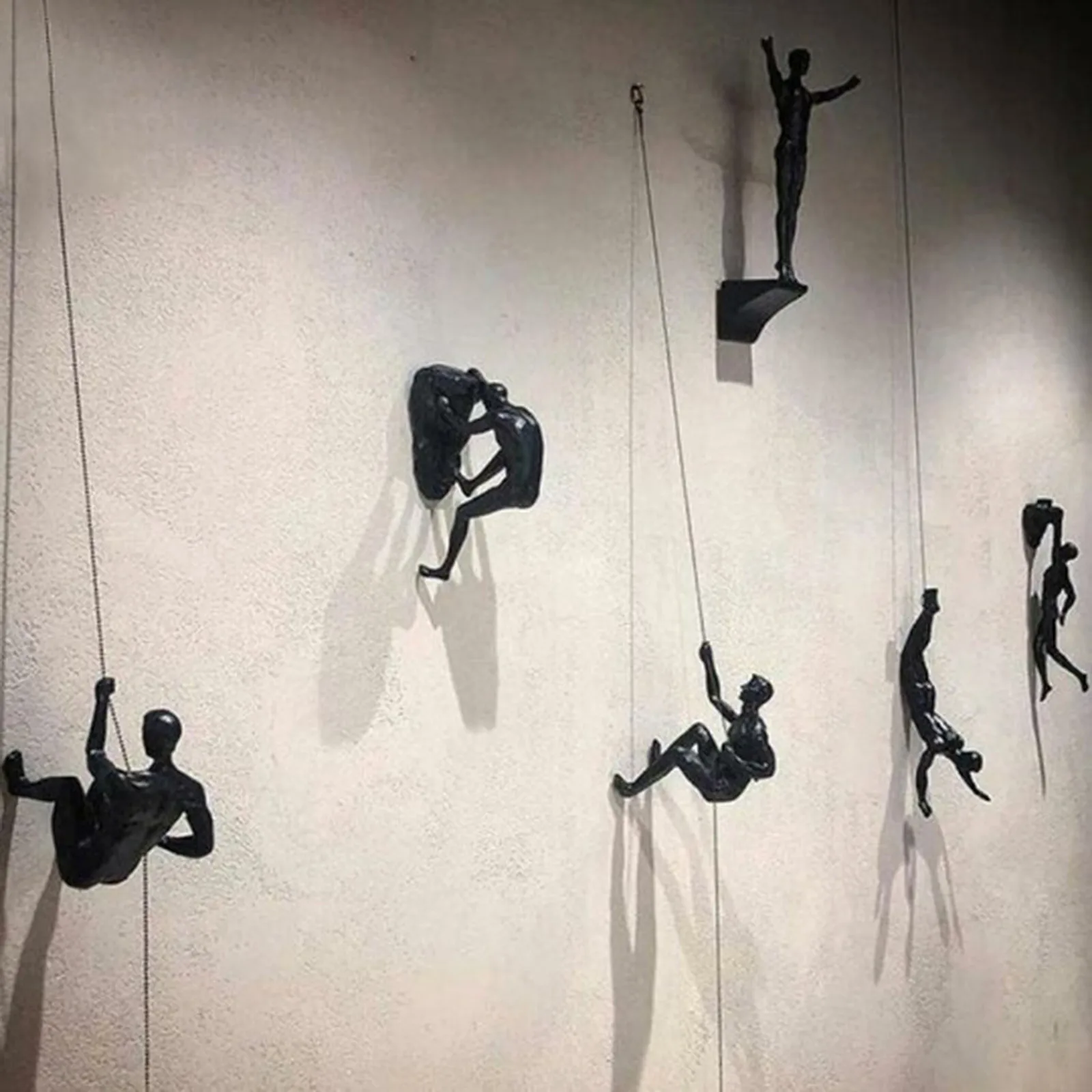 Ornament Crafts Resin Crafts Resin Ornaments Climbing Man Resin Iron Wire Wall Hanging Decoration Nordic Creative Art Background Wall Sculpture Retro Present Statue Decor