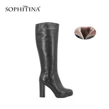 SOPHITINA/Лидер на осень и зиму 2019г.; Брендовая обувь из натуральной кожи черного цвета; Теплые сапоги до колена с молнием сбоку; Зимние женские сапоги на высоком каблуке и противоскользящей толстой подшве; B28