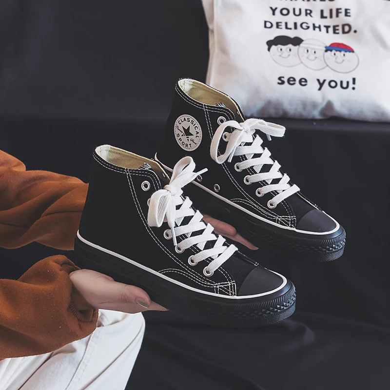 

2020 New Designers Flats Summer All Black Shoes Woman Korean Fashion Canvas Ladies Shoes Women Flat Shoes Luxury Footwear W31-33
