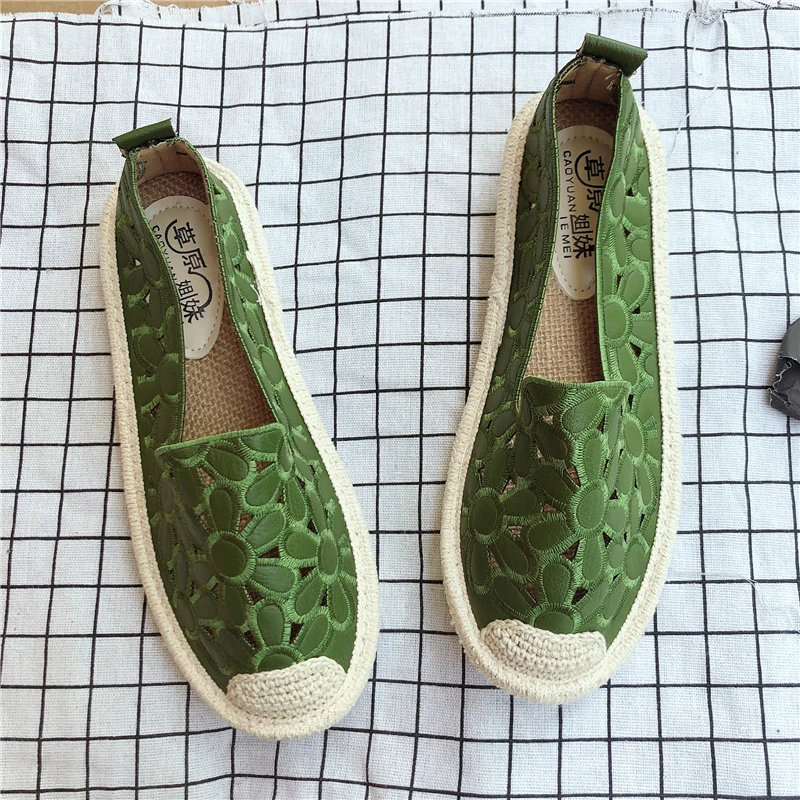 comfortable mules for walking