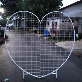 شراءزينة لحفلات الزفاف بقوس دائري مربع وقلب شبكي من الحديد المطاوع سلك فراخ بالونات خلفية للتزيين