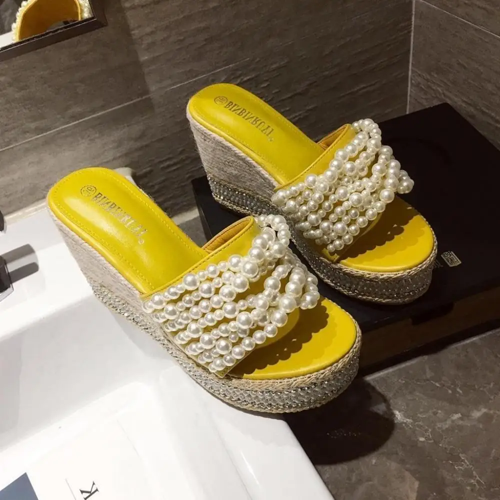 

Slippers Women Summer Women's Shoes 2019 On A Wedge Designer Slides String Bead Med Platform New Luxury Sliders Flat PU Fashion