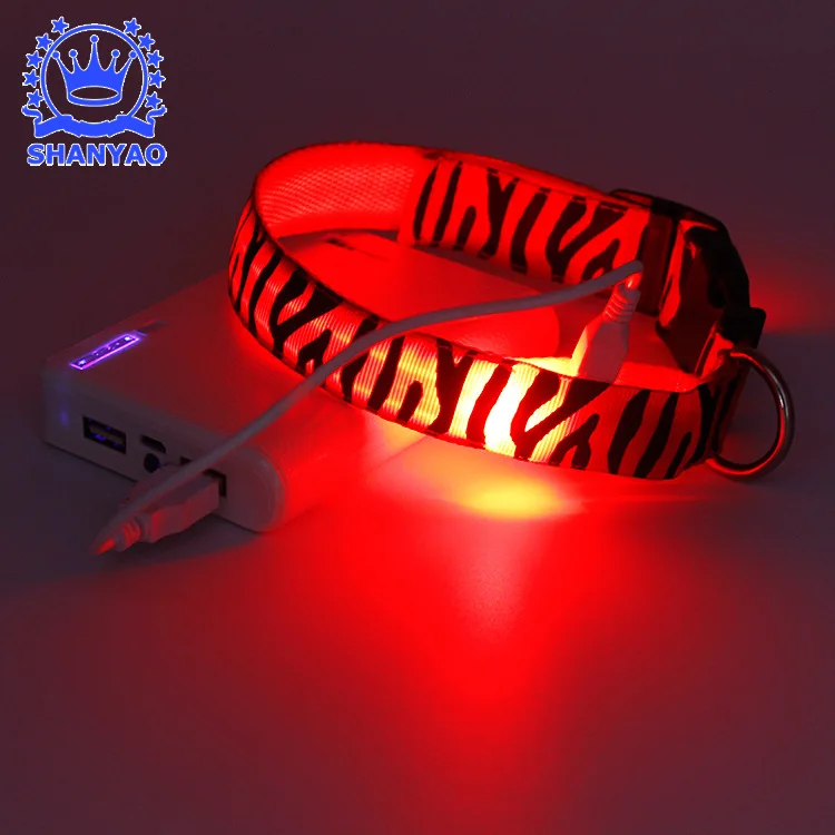

Charging LED Luminous Dog Collar USB Markings Luminous Collar Pet Supplies Neck Ring Bandana