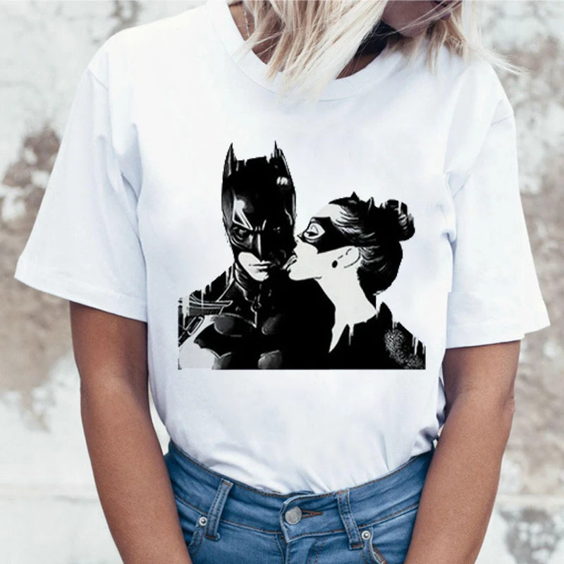 Emociónate Humanista Oblongo Camiseta de Batman y Catwoman para mujer, camiseta de beso, camiseta  moderna, camisetas finas Harajuku para mujer, ropa de verano|Camisetas| -  AliExpress