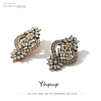 

Yhpup Fashion Rhinestone Stud Earrings Luxury Crystal Bridal Jewelry Charm Statement Geometric Earrings for Female Party Gift