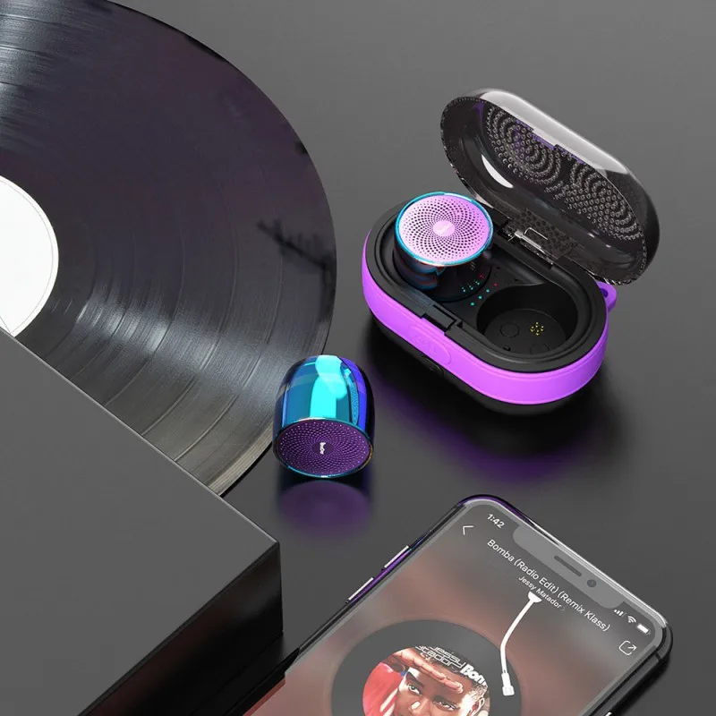 Двойной Bluetooth колонки с зарядный чехол Портативный небольшой стерео звук Беспроводной слот для карт памяти