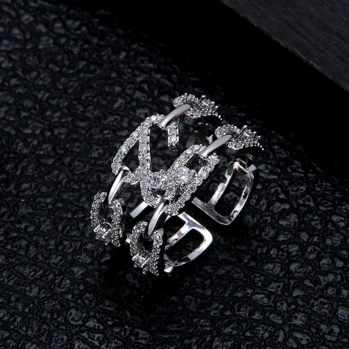 

EYER Geometric chain insert Design White open mouthring female stylish ring for women party Cubic Zircon Bridal Top Finger Ring
