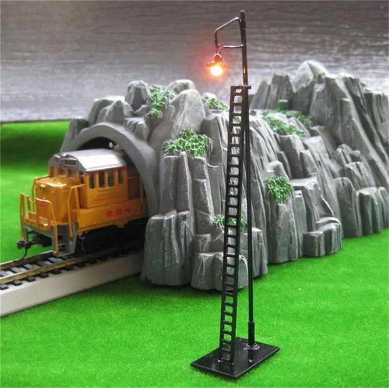n scale train accessories