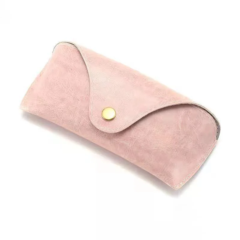 Рисунок 6 - Футляр для солнцезащитных очков