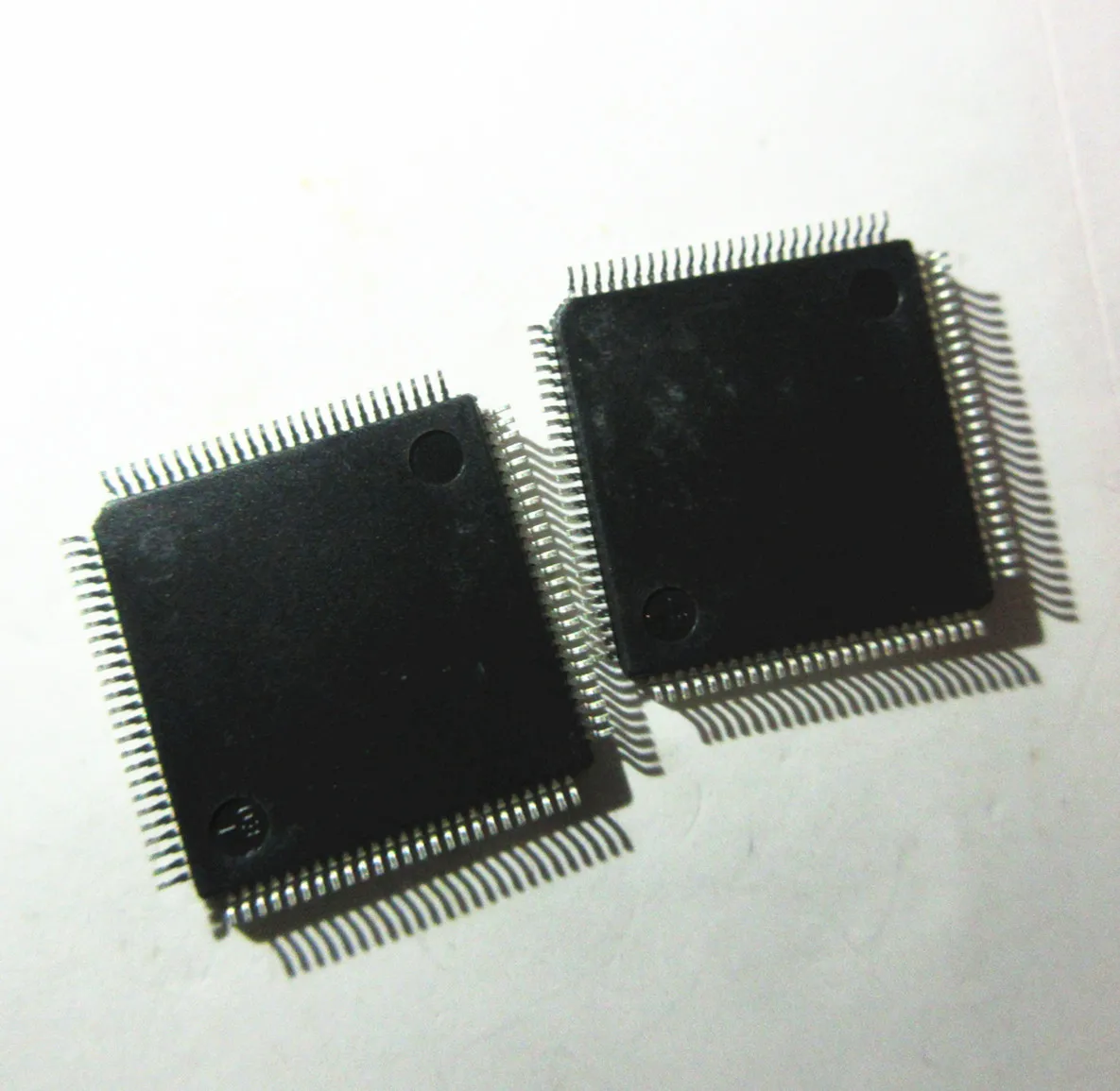 10 шт в упаковке, новая CM6631 CM6631A