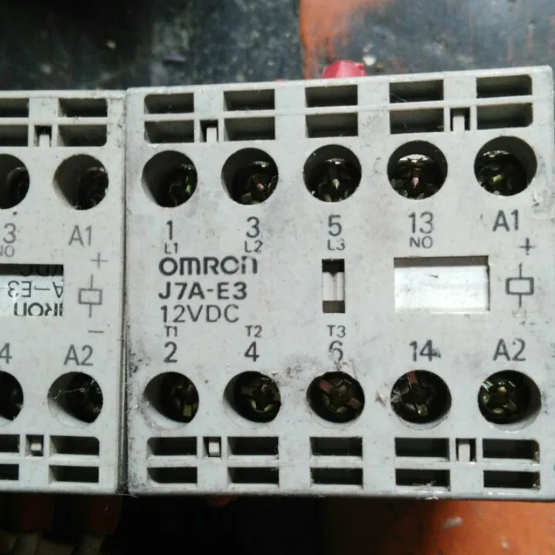 

J7a-e3 12VDC relay