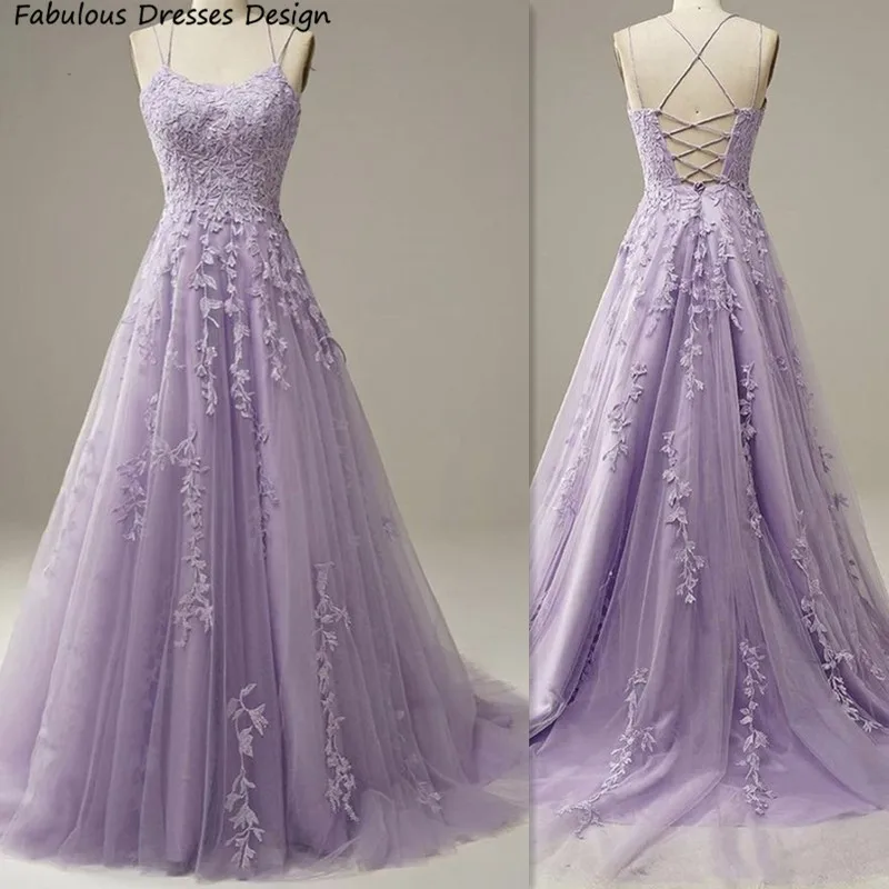Bryony Escote En V Encaje Revestimiento Y Tul Vestidos Lavanda