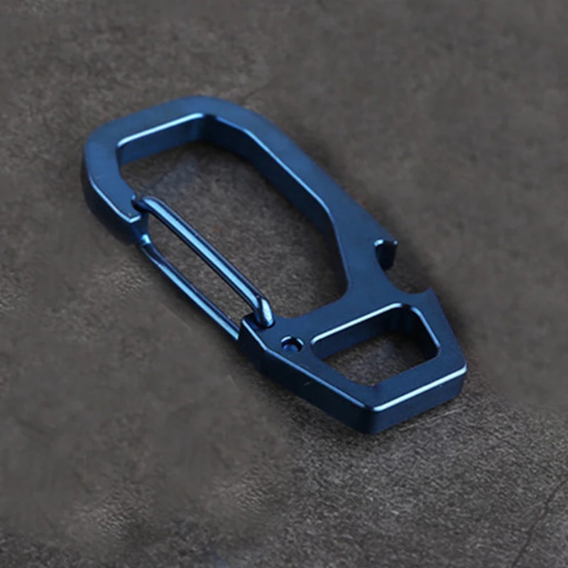 blue EDC брелок из титанового сплава, альпинистская пряжка, зажим, крюк, портативный, для прогулок, пряжка, аксессуары для кемпинга, мульти инструменты - Цвет: blue