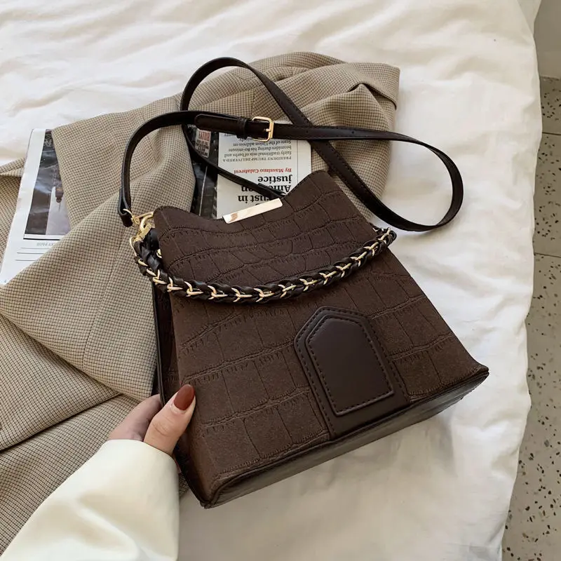 Hot Sale Women Handbag Large Capacity Shoulder Bags High Quality Ladies Wild Bags