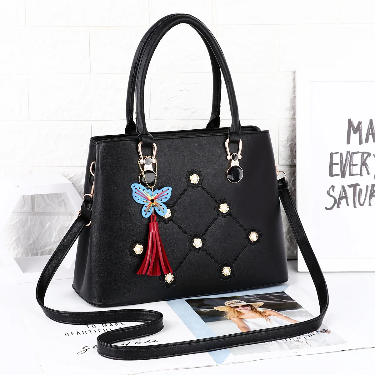 

[10 from the Grant] 2020 New Style Embroidery Casual Simple Solid Color Style Women's Handbag Crossbody Bag