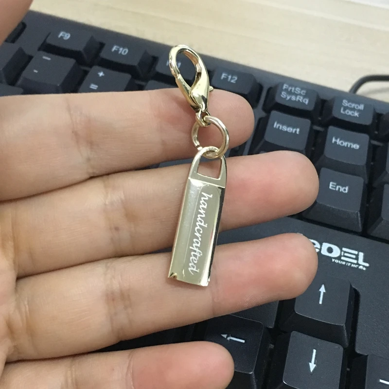 20-100 pieces,5 colors 50*9mm handcrafted laser engraving with small clasp for purse puller,handcrafted bag pull slider